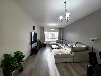 🏡 شقة مميزة للبيع في منطقة الخان بإطلالة كاملة على بحيرة الخان 🌊✨