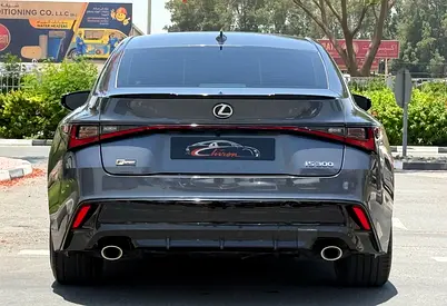 صورة 6 لـ 2024 Lexus IS-SERIES