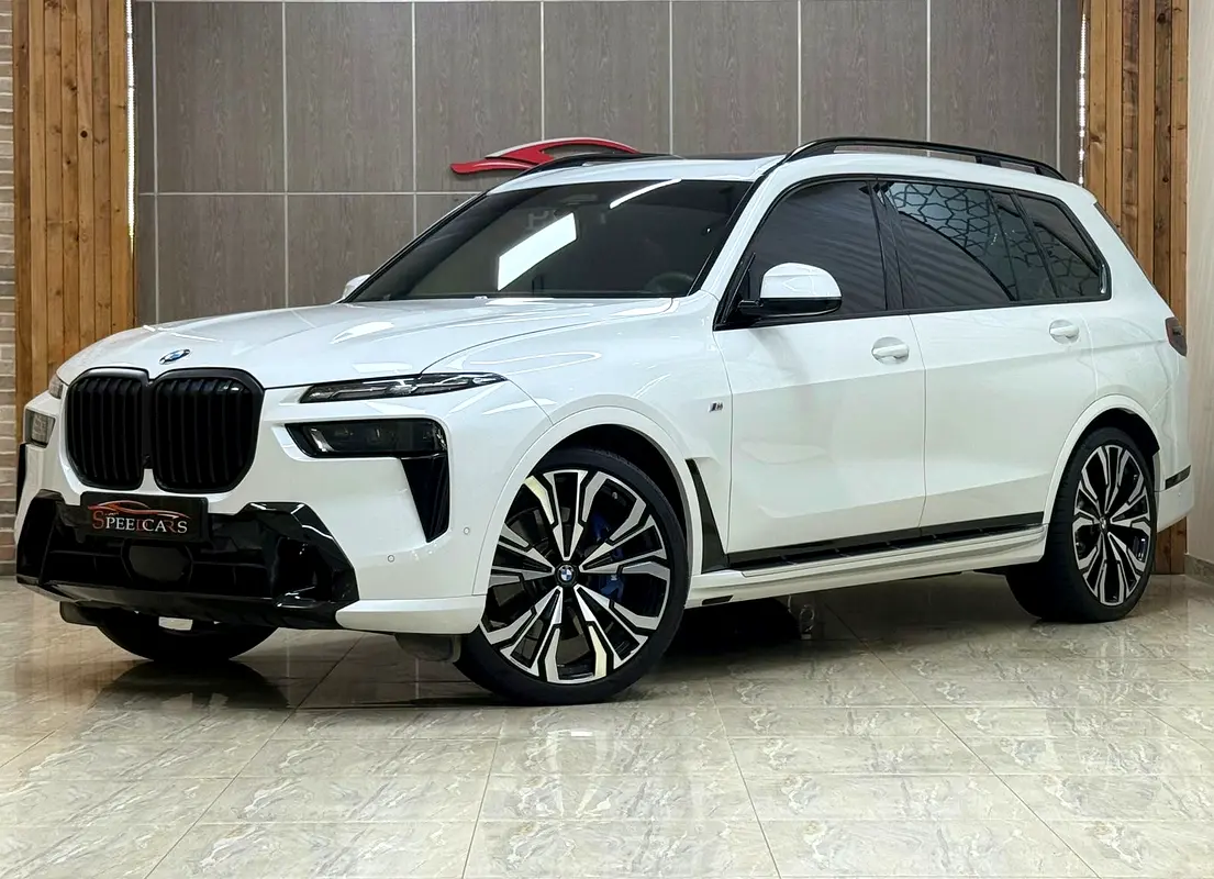BMW X7 2024 — photo 1 of 19