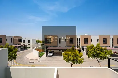 Spacious 2BHK Townhouse | Luxury Family Living | Prime Location | High ROI