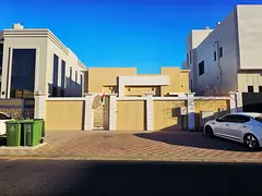 Villa for rent in Al Yasmeen, Ajman with 3 master bedrooms in a quiet family-friendly location.