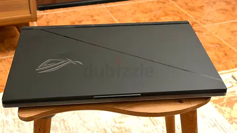 scar 18 rtx 4090 laptop