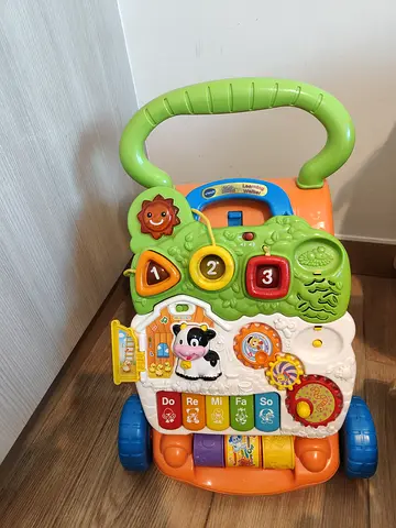 Vtech Baby activity walker with music and learning toys