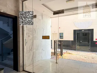 Commercial building for sale in Al-Aliya area,