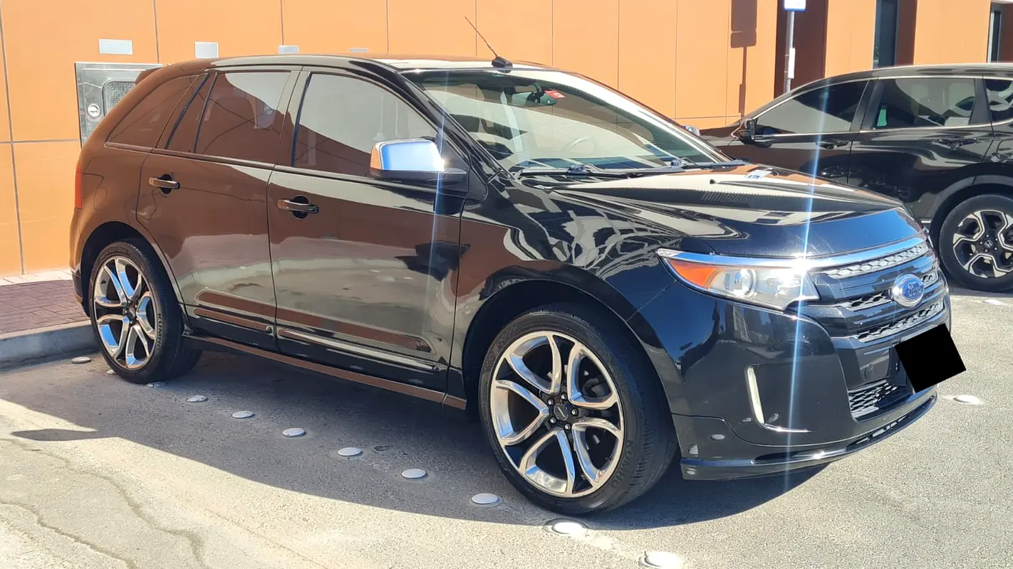 Ford Edge 2013 — photo 1 of 20