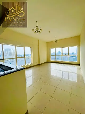 1 BEDROOM CHILLER FREE, BATHTUB INCLUDED , LARGE LAYOUT WITH BALCONY