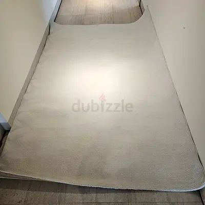 Large Light Grey Plush Area Rug - Excellent Condition