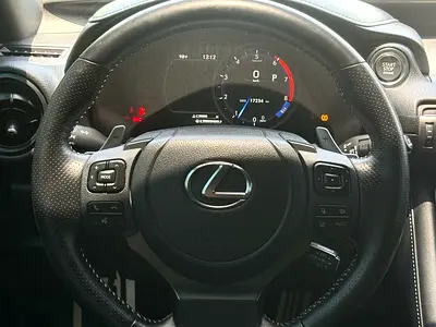 صورة 13 لـ 2024 Lexus IS-SERIES