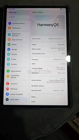 Huawei MatePad SE 11 tablet - good condition. 2 months old with Cover. Device under warranty.