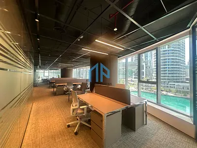 Corner Unit | Fully Furnished | Lake View