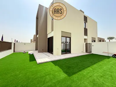 Brand New Single Row 4BR Townhouse Villa For Rent in La Violeta