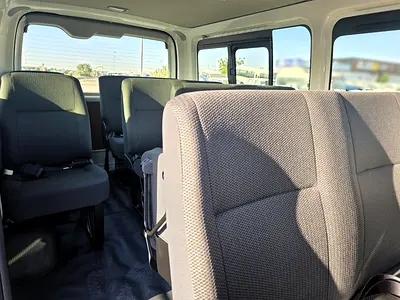 2026 Toyota HIACE 照片 17