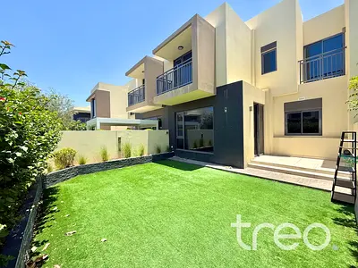 Greenbelt | Vacant | Natural Sunlight