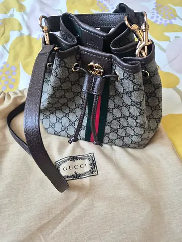 Gucci bucket