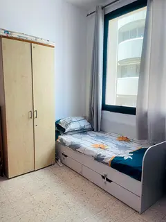 Executive Bedspace for bachelor Opp Hamdan Center