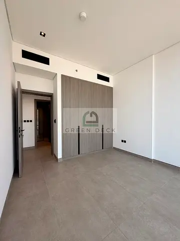 BRIGHT & SPACIOUS | UNFURNISHED | BEST AMENITIES