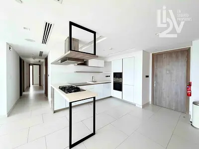 Modern | West Beach | Infinity Pool