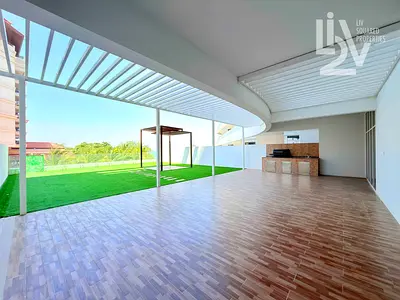 Private Garden and BBQ | Huge Layout | Burj View