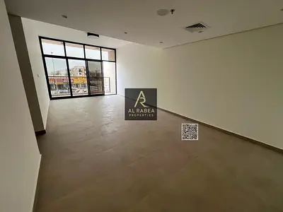 First occupancy - Balcony - Modern design - Wardrobes - Large space - onE311