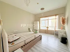 High Floor | Furnished | Spacious | Metro Station | 12 Payments Also Possible