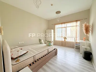 High Floor | Furnished | Spacious | Metro Station | 12 Payments Also Possible