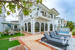 Fully Furnished | Stunning View | Upgraded
