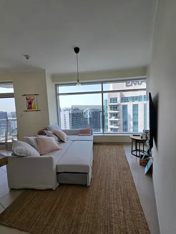 Refined 1BR Living | Prime Downtown Spot
