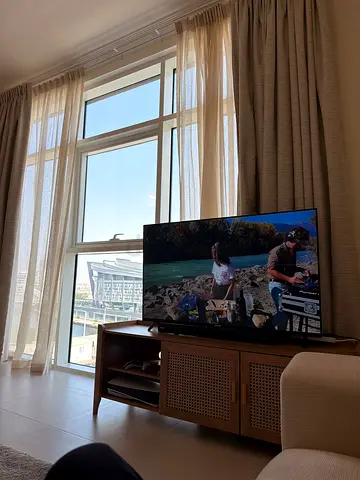 55 inch Smart 4K TV in good working condition almost new