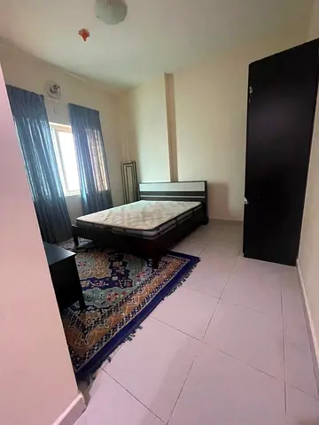 Master bedroom Al nahda 2 Dubai near highers collage and pond park