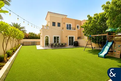 Amazing Plot | Type 2E | Vacant | Renovated