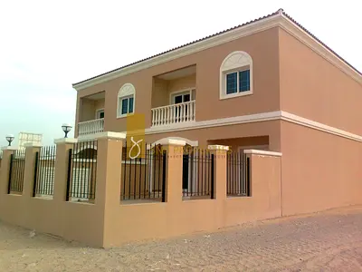 3 BR + MAID ROOM | CORNER TOWNHOUSE | PRIVATE GARDEN