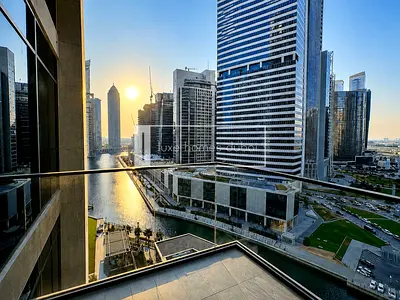 HIGHEST FLOOR | CANAL VIEWS | MODERN STUDIO
