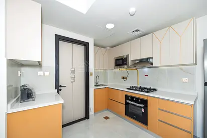 Brand New l Miracle Garden View l HIGH FLOOR