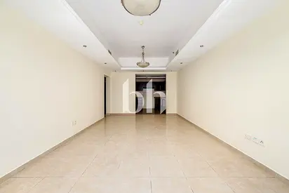 2BR apartment | Large layout | Excellent potential