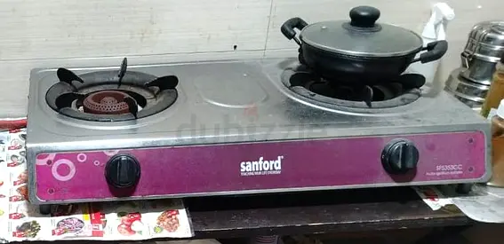 Used 2-Burner Gas Stove (Sanford) in Working Condition