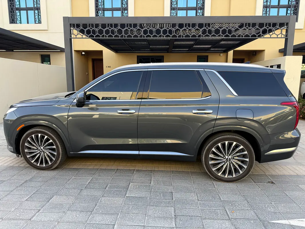 Hyundai Palisade 2023 — photo 1 of 5