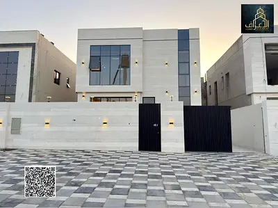 فيلا للبيع موقع مميز مع حوش كبير بي سعر حصري