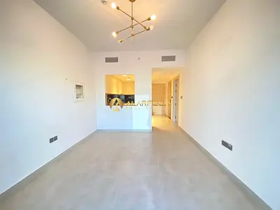 Spacious 1 BR | Huge Layout | Prime Location