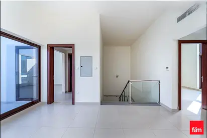 New Community| Spacious| Kitchen Goods