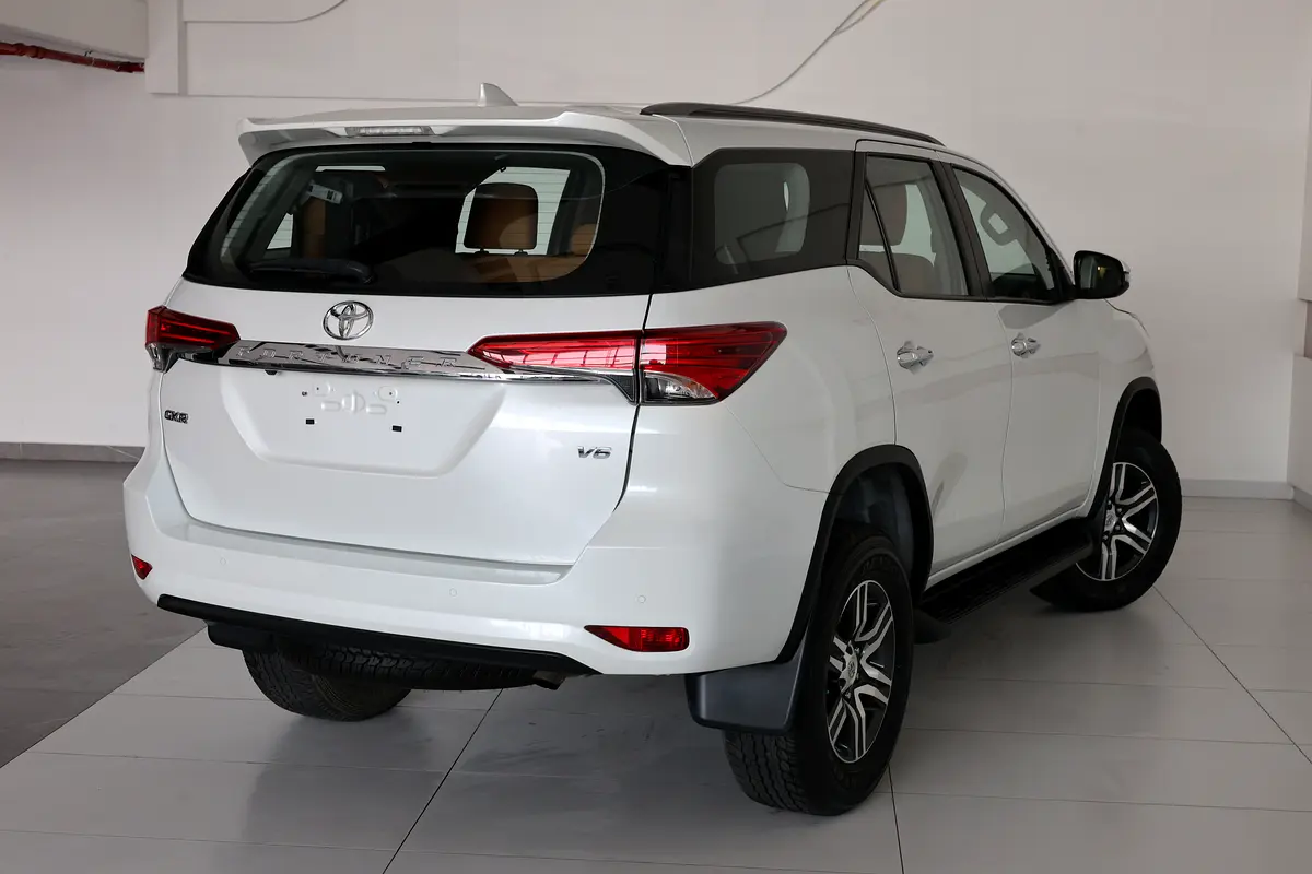 Toyota Fortuner 2023