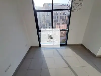 Spacious 1 bhk non furnished apartment yearly
