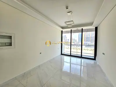 Unfurnished Studio | Fitted Kitchen | Ready to Move