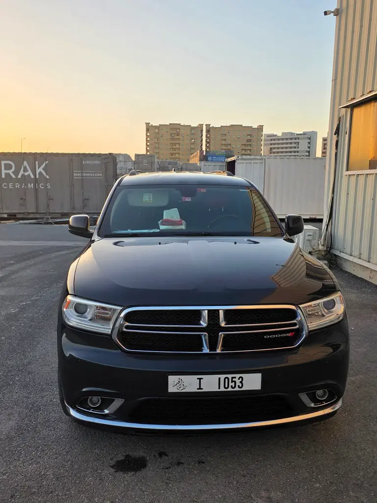 Dodge Durango 2018 — photo 1 of 6