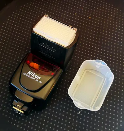 Nikon Speedlight SB-700 Flash for Sale