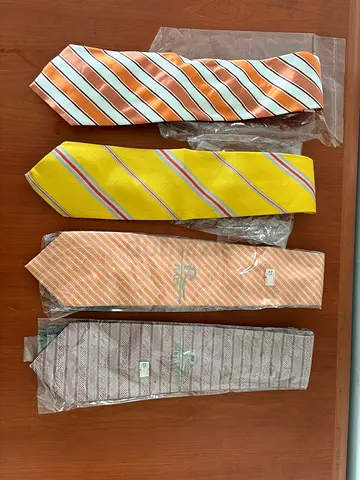 Set of 20 Mens Silk/Polyester Ties - Striped Patterns, New