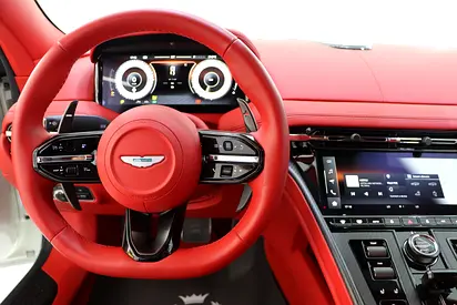2024 Aston Martin DB12 照片 14