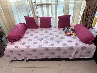 3-seater Daybed/Sofa with Pink Cushions and Bolsters - Good Condition