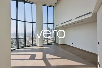 Penthouse | High Floor | Vacant Unit