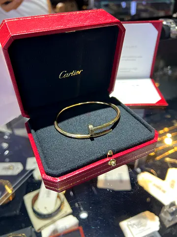 Cartier Juste un Clou Bracelet 18K Yellow Gold
Excellent Condition • Full Set