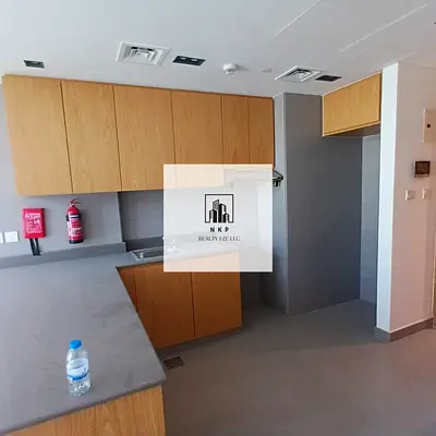 Specious luxury Onebedroom with one washroom for rent in in Al Mamsha